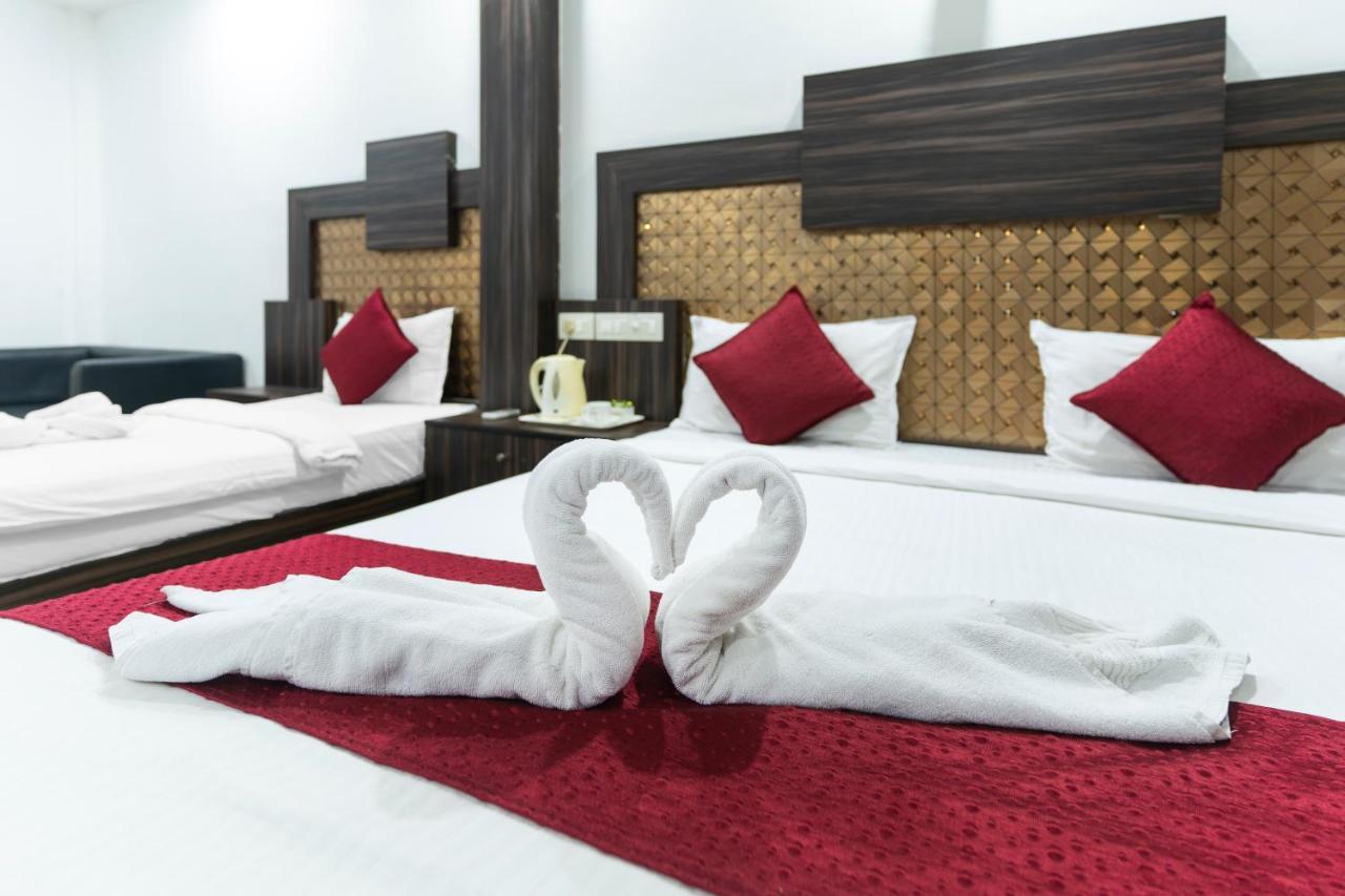 Hotel Kochi Crown Luaran gambar