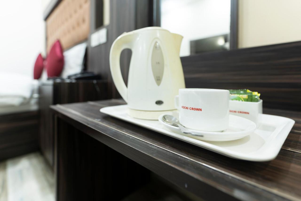 Hotel Kochi Crown Luaran gambar