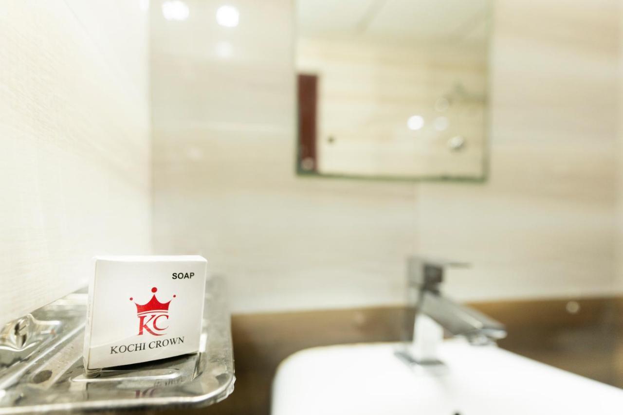 Hotel Kochi Crown Luaran gambar